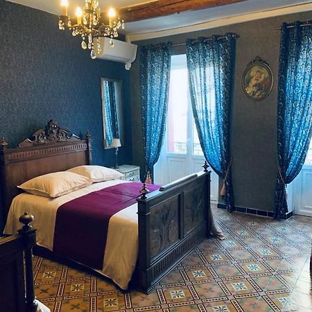 카페스탕 La Babayaga B&B 외부 사진