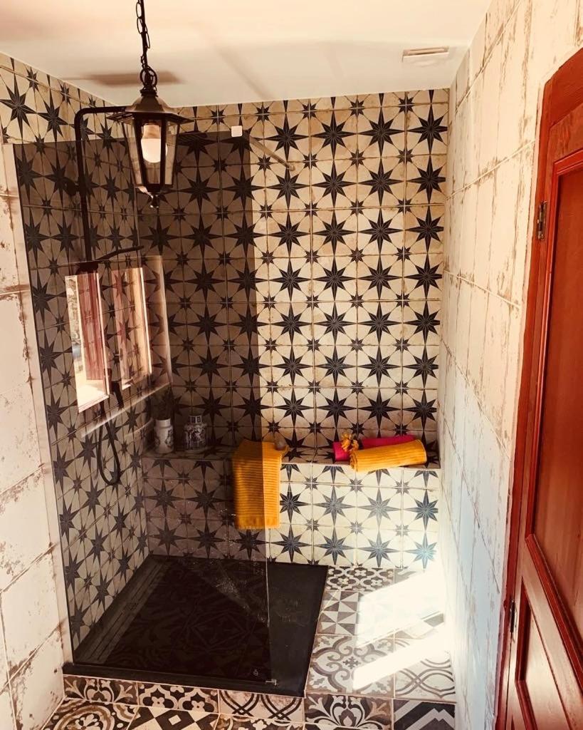 카페스탕 La Babayaga B&B 외부 사진