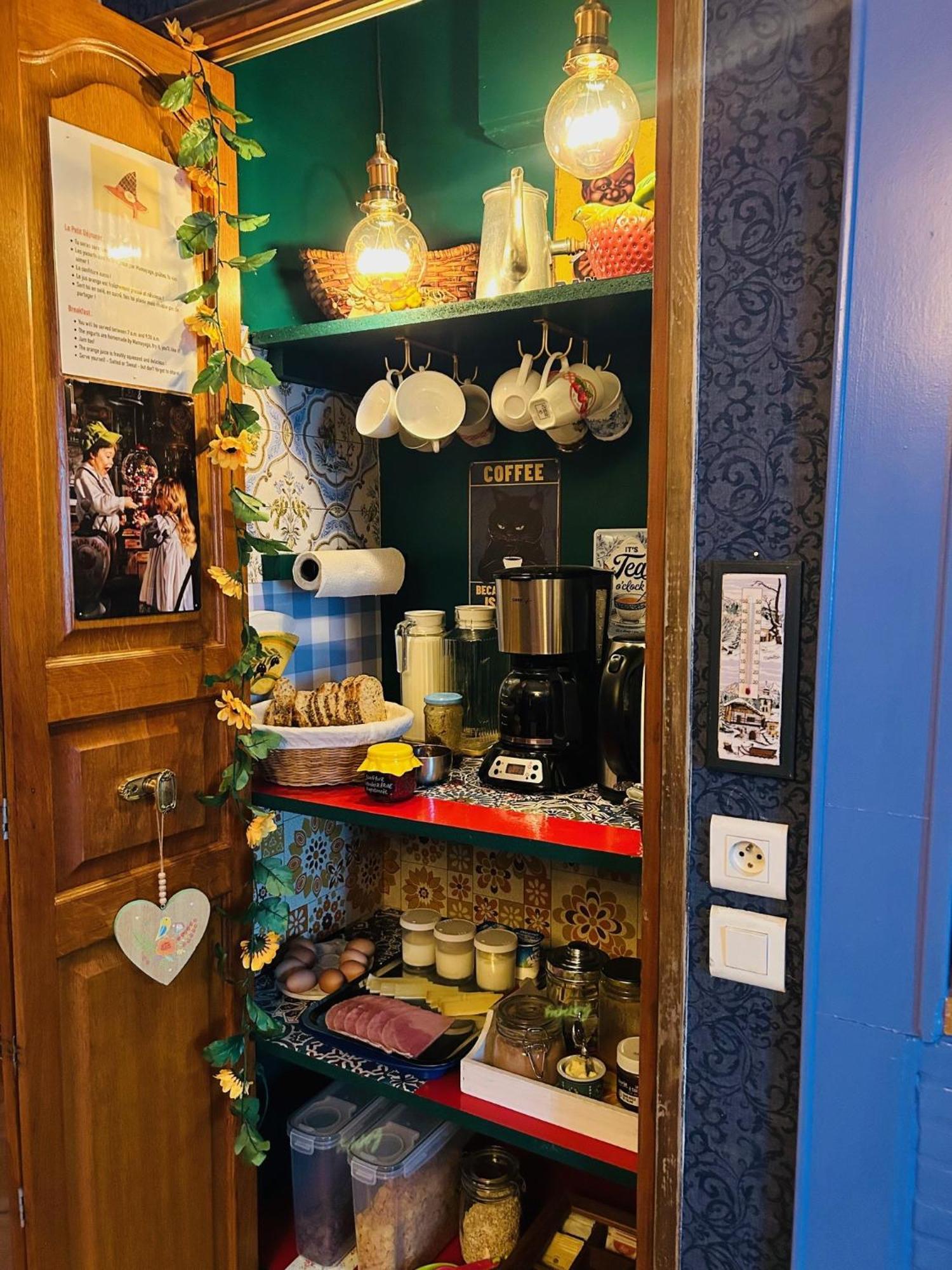 카페스탕 La Babayaga B&B 외부 사진